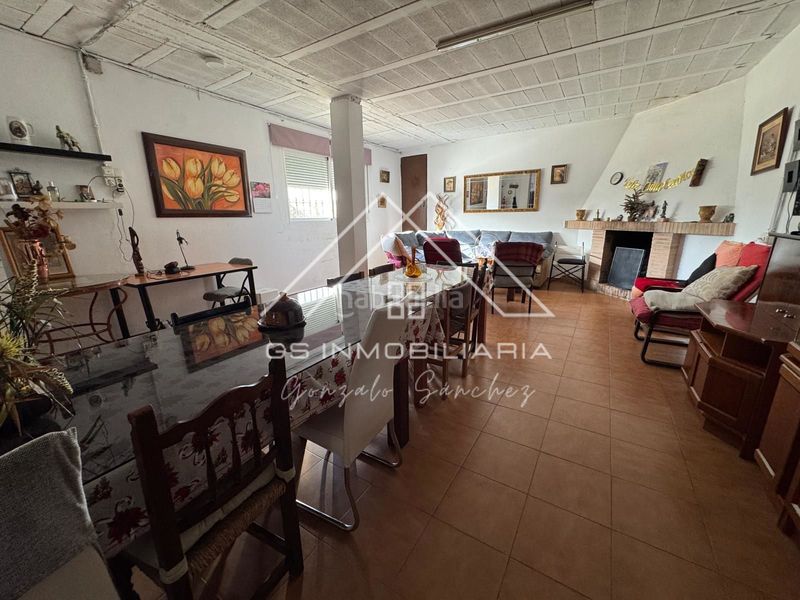 Foto fef999e7-2501-44e2-b4f9-251f06b608fd. Casa amb calefacció a Cabra
