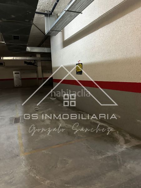 Foto 24fb1418-3785-4b47-bb0f-3d0e1d79e8c4. Aparcament cotxe a Rute