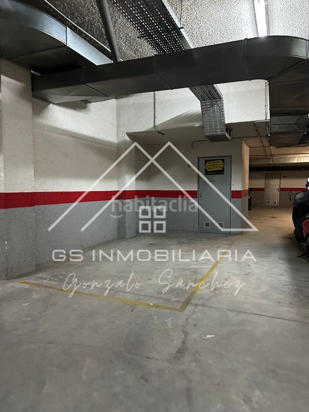 Foto 69932b0a-8fff-4321-8000-4f5ac45d521a. Aparcament cotxe a Rute