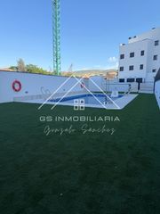 Etagenwohnung in Poleares. Avenida de la infancia