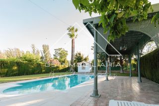 House in Las Vegas - Campoaras. Campo de aras