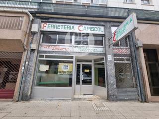 Lloguer Local Comercial  San juan de ortega. Local comercial a pie de calle con entreplanta. posibilidad de e