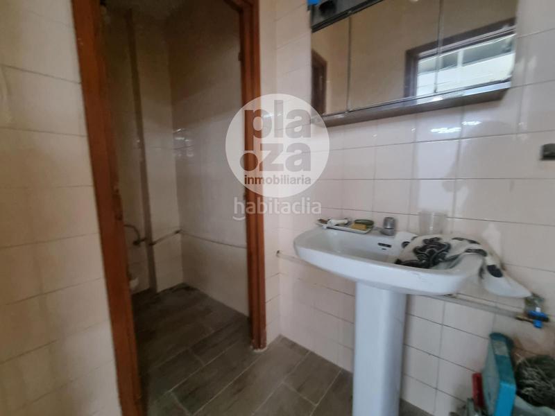 Foto f0930cab-9c89-4f26-8d14-ece4efd76307. Rent business premise in Gamonal - San Bruno - G9 Burgos