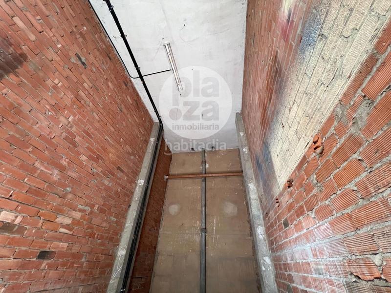 Foto 4096e916-5ca6-4b66-ac58-deb82b4d1cab. Alquiler local comercial avda. de la paz con morco en Burgos