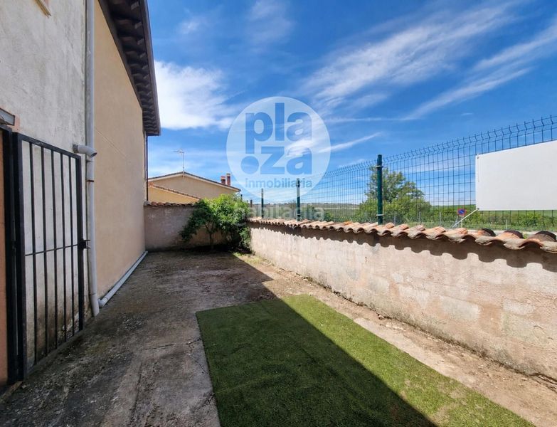Foto 3825a431-f693-4553-ad69-cb09033a2982. Casa amb calefacció a Arlanzón