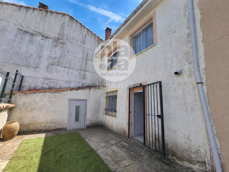 Foto 99cc2a7f-0570-4c88-b3cc-66431e7e7f06. Casa amb calefacció a Arlanzón
