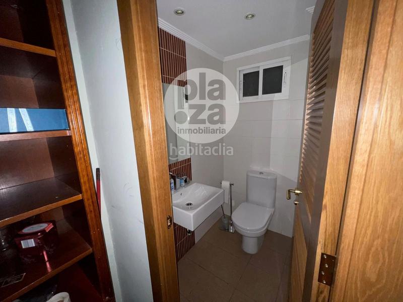 Foto 8f8f8d30-271b-44ea-9404-28eda759fd28. Local comercial a El Carmen - Barrio Gimeno Burgos