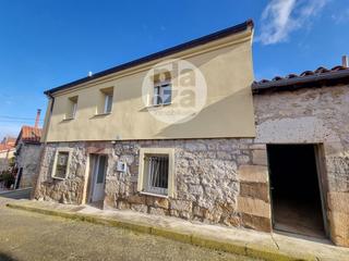 Casa  La fuente (san millan). Casa para entrar a vivir en san millan de juarrosburgos