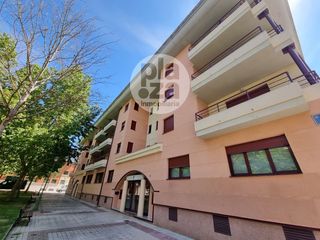 Lloguer Pis  Pavia. Amplia vivienda en alquiler en la zona del plantio