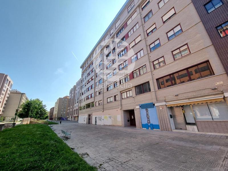Foto 109b9492-1953-420d-b98c-77ae3d291df0. Piso apartamentoduca en venta en el g3, junto hubu. en Burgos