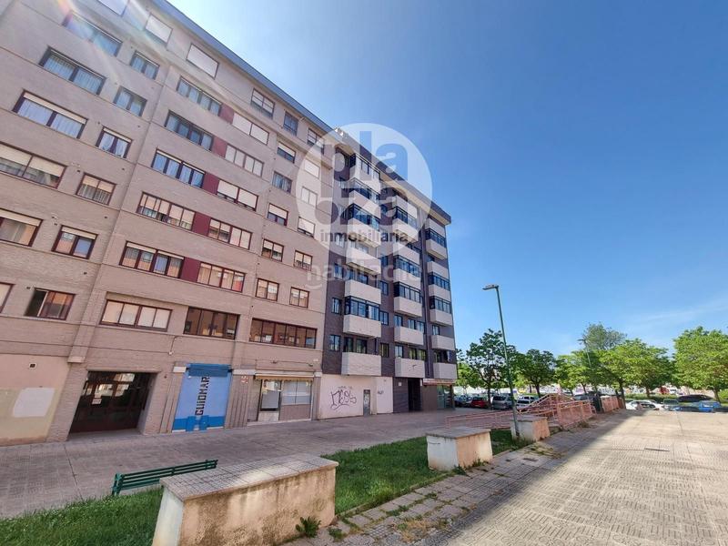 Foto 9fea86fe-1b9e-4d6b-998b-c50ecb5aba7e. Piso apartamentoduca en venta en el g3, junto hubu. en Burgos