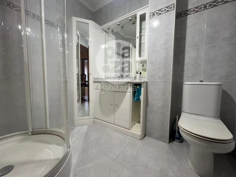 Foto 1f070cf5-f17d-4e48-9c8a-acfdbc775640. Piso calle trinidad, junto capitanía en Casco Antiguo Burgos