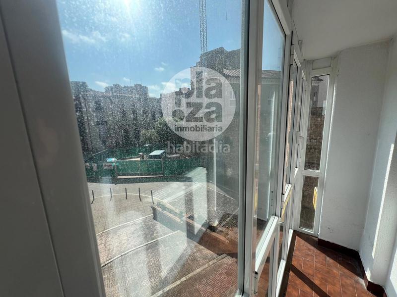 Foto 2147c116-e765-4e6d-bcd9-09afc431ccfd. Piso calle trinidad, junto capitanía en Casco Antiguo Burgos