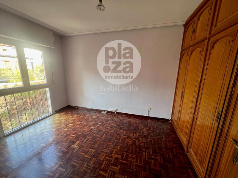 Foto 2a53dc8a-757c-4fc0-9d3c-5a2e8ba49ee3. Piso calle trinidad, junto capitanía en Casco Antiguo Burgos