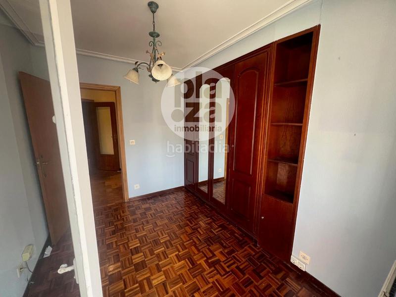 Foto 2e7ee406-a012-4f51-b77a-c224823ff89d. Piso calle trinidad, junto capitanía en Casco Antiguo Burgos