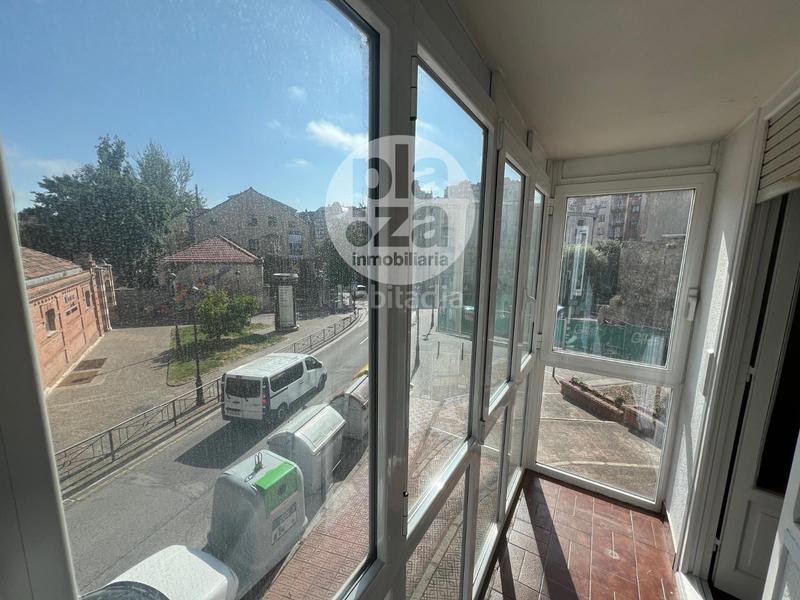 Foto 43f65ccd-522c-441e-a8ea-7d4993cb60c6. Piso calle trinidad, junto capitanía en Casco Antiguo Burgos