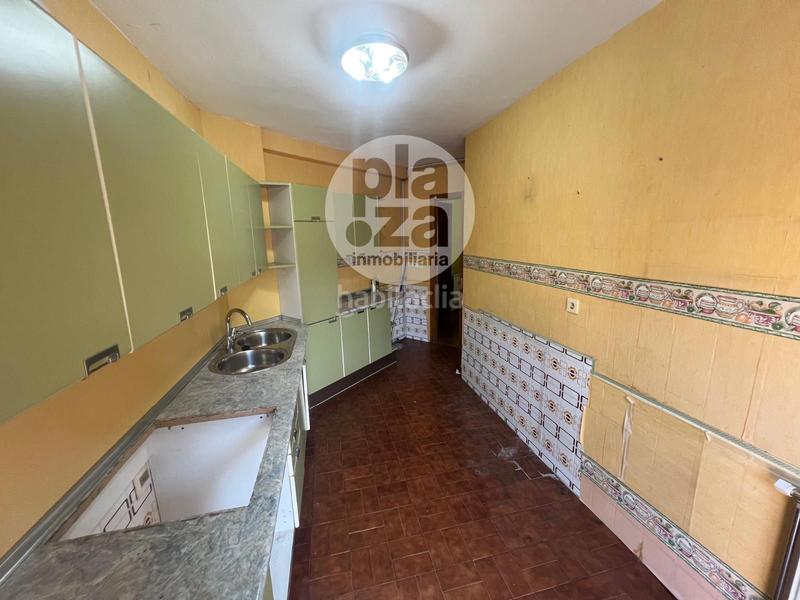 Foto 8356a9c8-9efc-4ddf-b374-53c7fc9ea38f. Piso calle trinidad, junto capitanía en Casco Antiguo Burgos