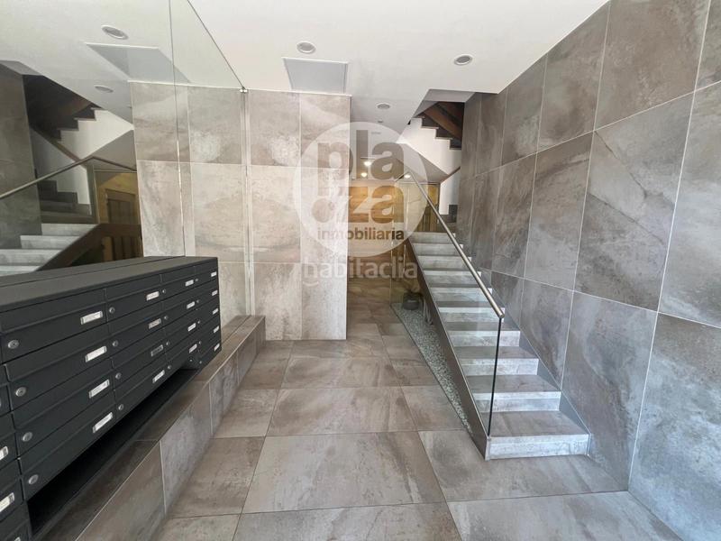 Foto 8d5a3db7-eb52-4a71-8c2b-b0e04ecb0422. Piso calle trinidad, junto capitanía en Casco Antiguo Burgos