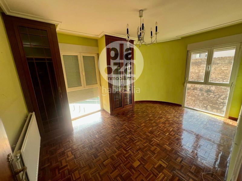 Foto eb5ade69-19f5-4e46-859d-a8b07f9d5d4c. Piso calle trinidad, junto capitanía en Casco Antiguo Burgos