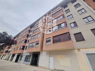 Lloguer Pis  Solidaridad. Amplio apartamento en alquiler en coprasa.