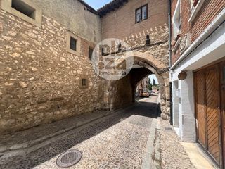 Affitto Appartamento  Arco del amparo. Zona las huelgas