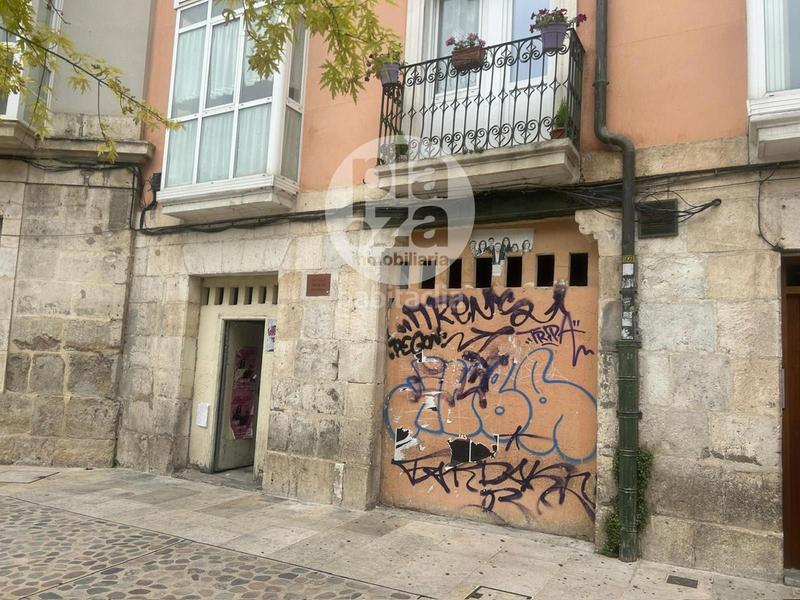 Foto d74e6277-0051-444f-8594-71249f486d3f. Rent business premise in Casco Antiguo Burgos