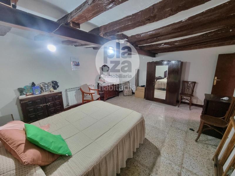 Foto 5140c617-4b85-4327-a043-7b9b59b20310. Casa amb calefacció a Villafría - La Ventilla - Castañares Burgos