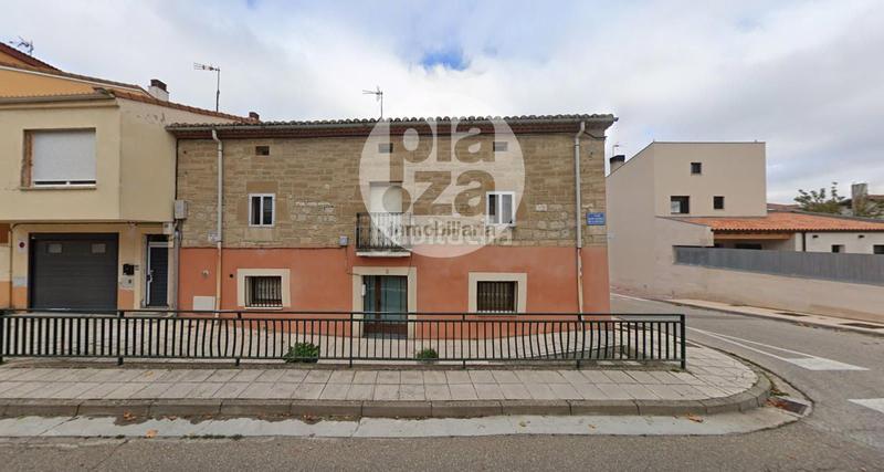 Foto 573117be-1c7f-4d5d-b333-ee284ef8f40f. Casa amb calefacció a Villafría - La Ventilla - Castañares Burgos