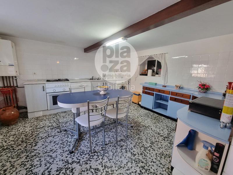 Foto 846902ca-582f-4c14-9da8-208f6b32200f. Casa amb calefacció a Villafría - La Ventilla - Castañares Burgos