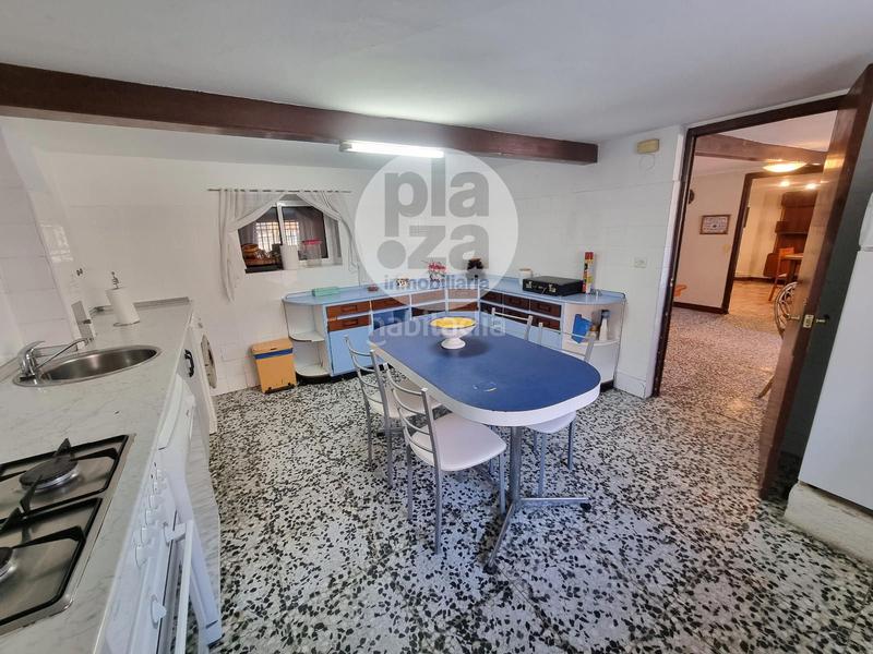 Foto 8db7bdc9-1868-4b1e-9397-a796fa69cf35. Casa amb calefacció a Villafría - La Ventilla - Castañares Burgos