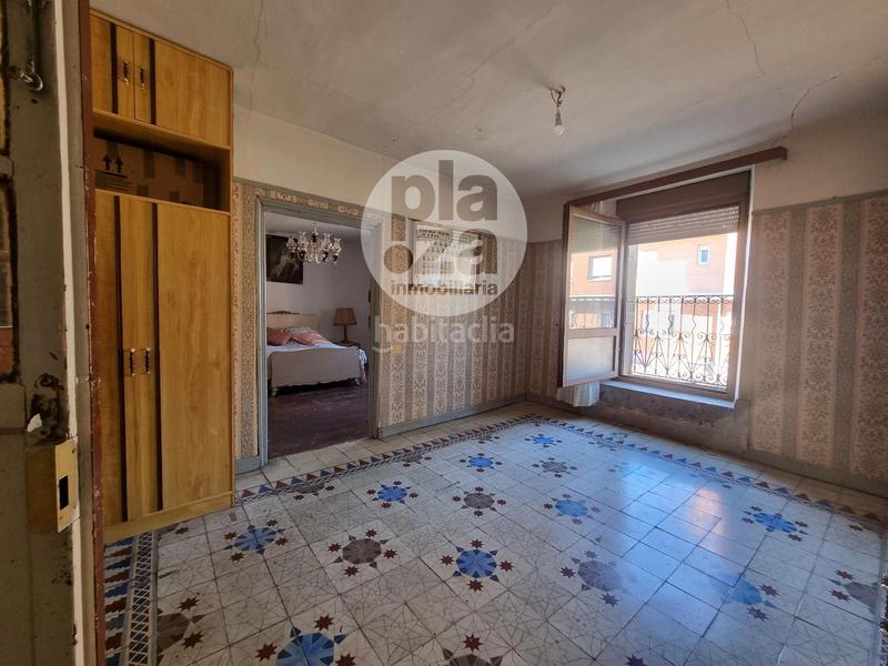 Foto b15ae5a5-6cf7-4813-93b1-6e96a1d3664b. Casa amb calefacció a Villafría - La Ventilla - Castañares Burgos