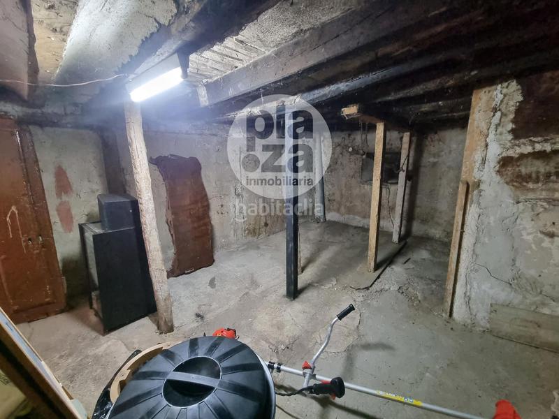 Foto e6dc1577-ca36-4f64-84e0-4dd2625cf8fd. Casa amb calefacció a Villafría - La Ventilla - Castañares Burgos