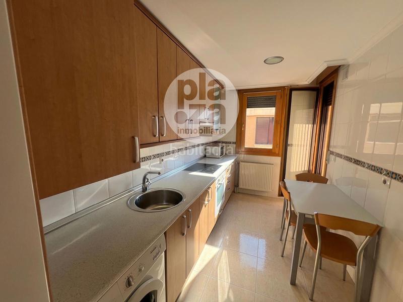 Foto ac95c6b1-dbbb-4d96-a058-ecfd32d0558a. Rent flat with heating parking in San Pedro y San Felices Burgos