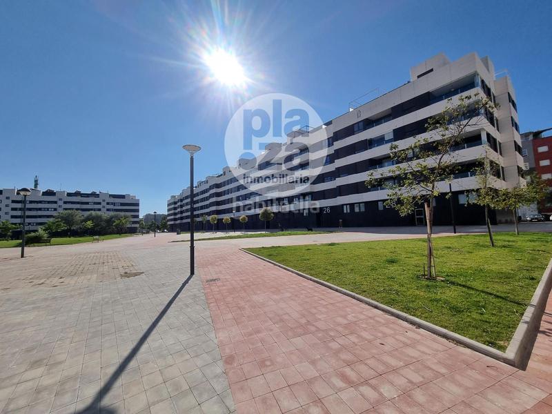 Foto c1f52ba8-e009-4566-8e0f-fcbaeda26ea1. Ático precioso atico en venta junto al g3 a estrenar llave en mano. en Burgos