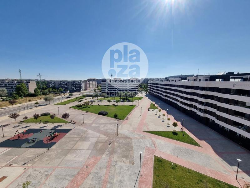 Foto cf9efc50-aa76-463d-ba20-0f46c4826505. Ático precioso atico en venta junto al g3 a estrenar llave en mano. en Burgos