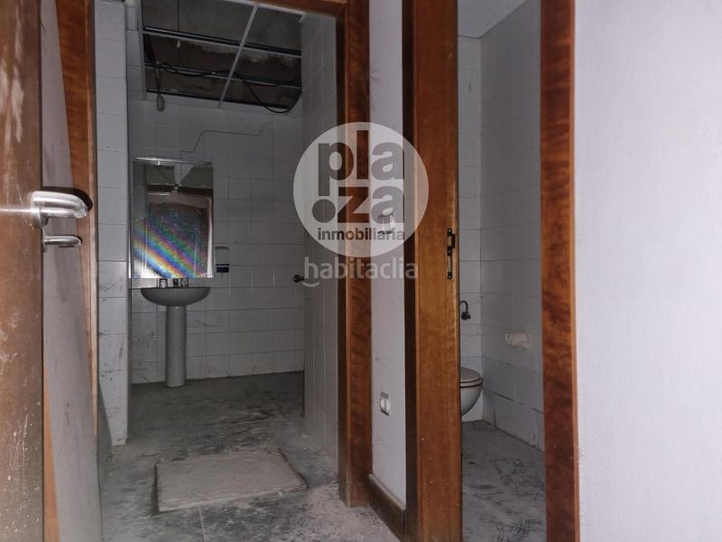 Foto 62988664-da86-42b1-b061-013701465863. Local comercial a El Carmen - Barrio Gimeno Burgos