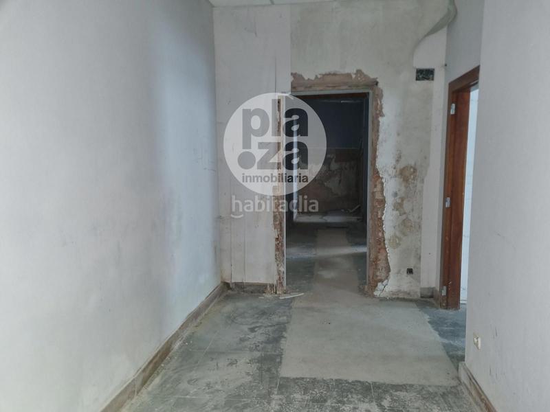 Foto 72061342-b597-485f-a627-74303f034036. Local comercial a El Carmen - Barrio Gimeno Burgos