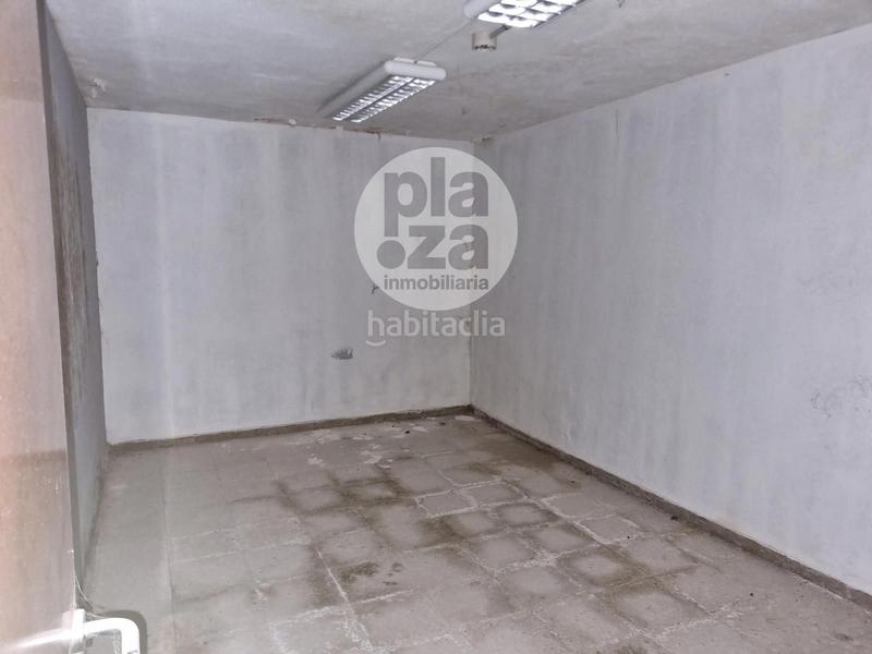 Foto 78d72189-1a55-4eca-abb1-f6f2a5511f45. Local comercial a El Carmen - Barrio Gimeno Burgos