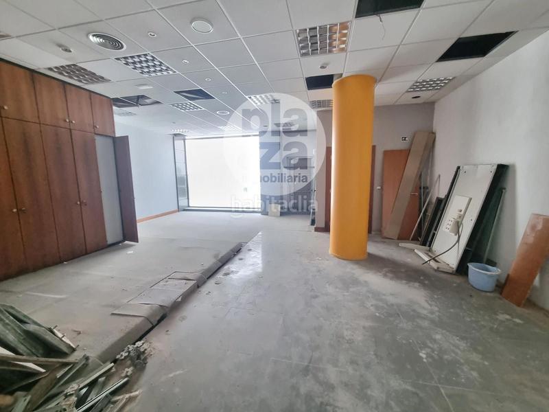 Foto 86ca992f-2fb6-44c4-8a9b-f2d8226884a3. Local comercial a El Carmen - Barrio Gimeno Burgos