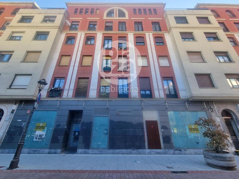 Foto 9db95aa2-d017-4dab-a737-d07b342fa083. Local comercial a El Carmen - Barrio Gimeno Burgos