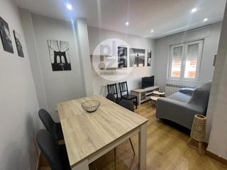 Location Appartement  San pedro de cardeña. Junto jesuitas