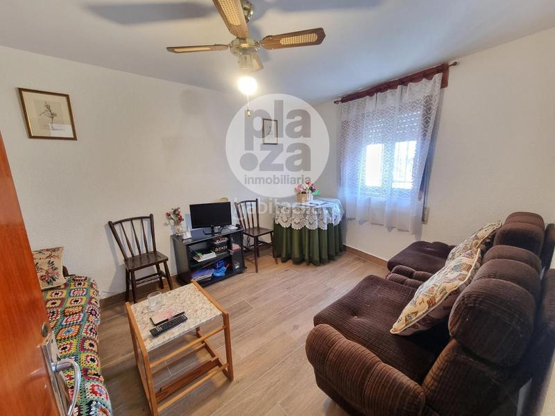 Foto 0ef3a4fb-c486-4cc9-9499-d29d68640cf2. Casa amb calefacció aparcament a Quintanillas (Las)