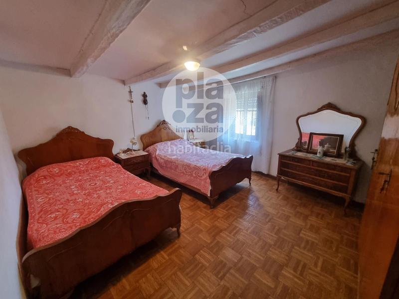 Foto 61e0e6d0-9574-45be-9cc0-5771eae063b8. Casa amb calefacció aparcament a Quintanillas (Las)