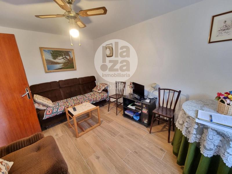 Foto aa8d7424-248d-4bc4-ae04-733cb196df8e. Casa amb calefacció aparcament a Quintanillas (Las)