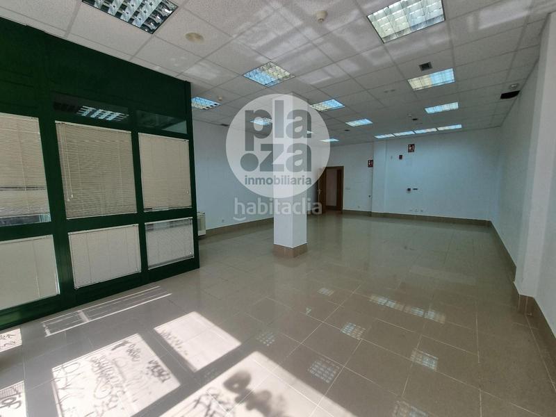 Foto 553957bc-3a6d-432b-b6c7-181786b742d0. Alquiler local comercial amplio local en alquiler en gamonalcapiscol en Burgos