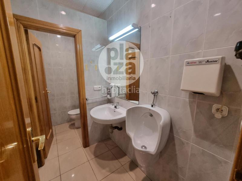 Foto a55703fd-33ac-4dc9-8e78-4ce5579c2c18. Alquiler local comercial amplio local en alquiler en gamonalcapiscol en Burgos