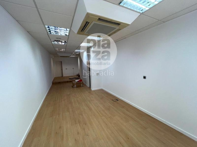 Foto 0171e2af-e03b-4a72-8213-2fcf52f94fd5. Alquiler local comercial local junto plaza mayor en Burgos