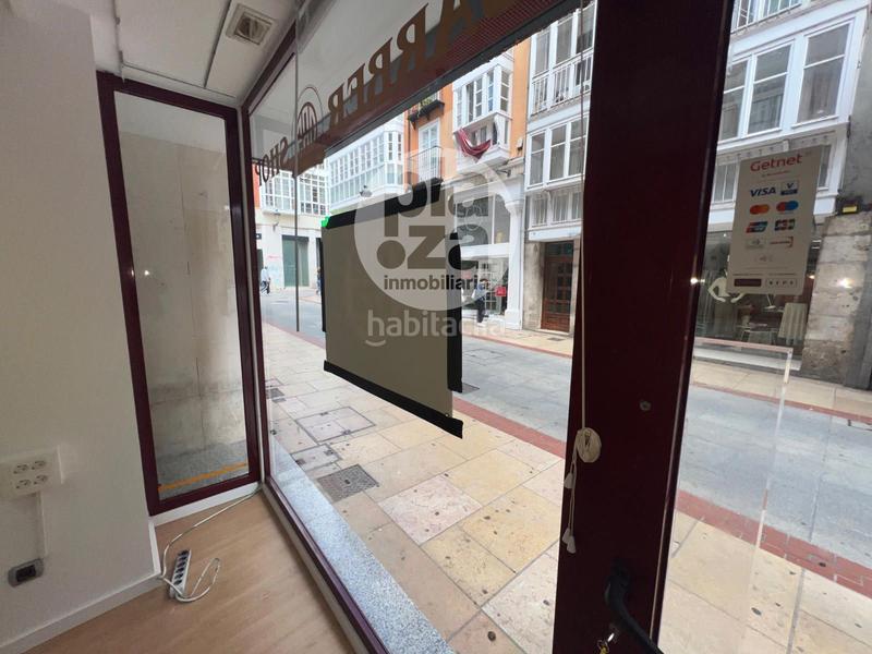 Foto 553000e5-c80b-49e2-9cc0-55e0080d4654. Alquiler local comercial local junto plaza mayor en Burgos