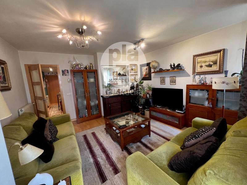 Foto 0deacd9f-6d13-4efd-a3b5-4cb8d5c6b087. Duplex with heating in Casco Antiguo Burgos