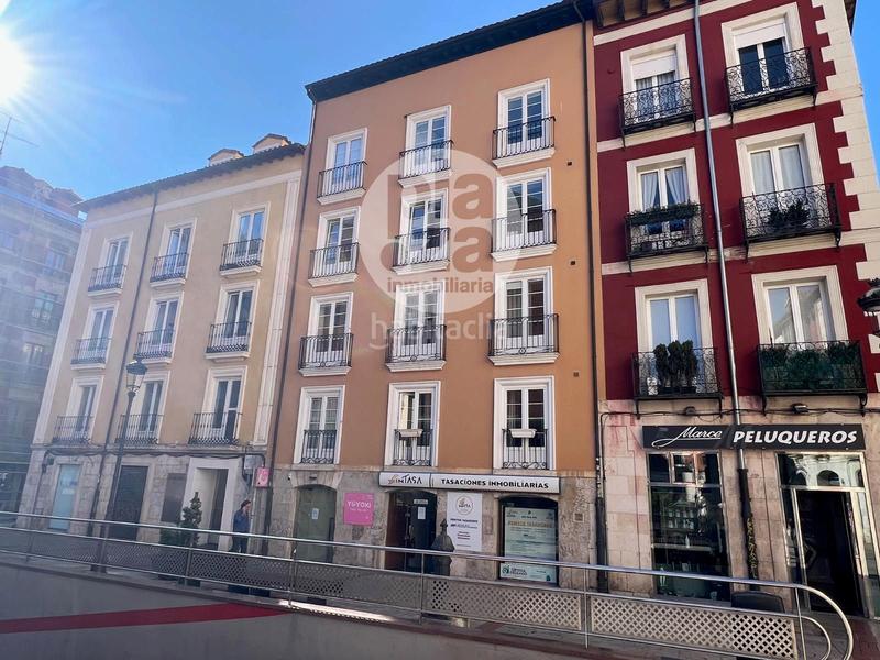 Foto 1daa7ddb-efba-48c8-80ec-b1d4ffefb3b8. Duplex with heating in Casco Antiguo Burgos
